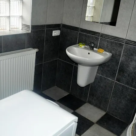 Guest house Modra Ruze 3*